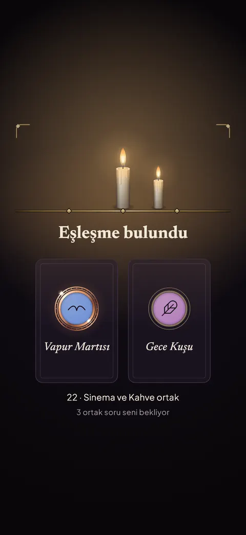 Blindy: the match screen with two candles and the two anonymous nicknames